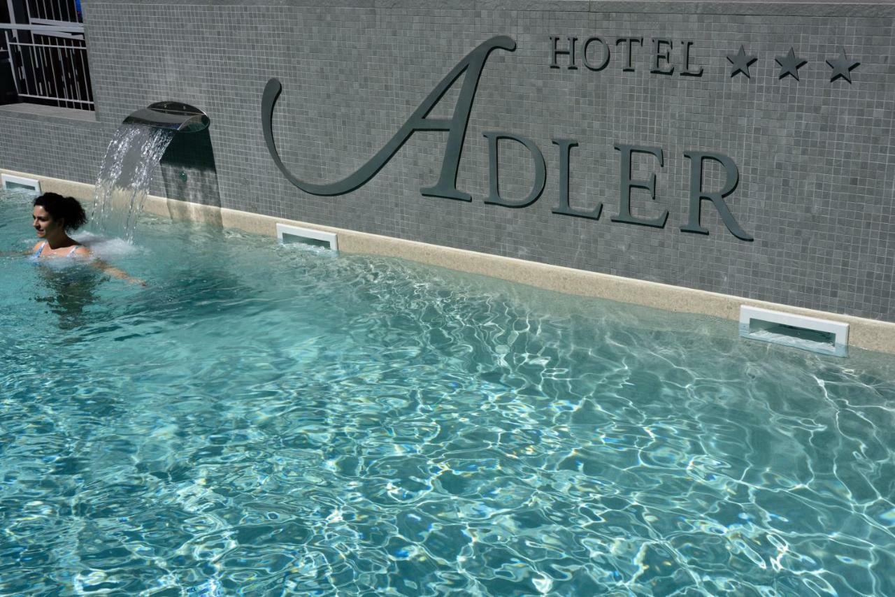 Hotel Adler Alassio Exterior foto